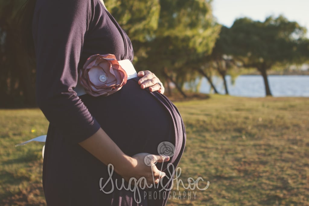 SugaShoc_Photography_Maternity_Photographer_Bucks County_Doylestown_PA_maternity_session_closeup