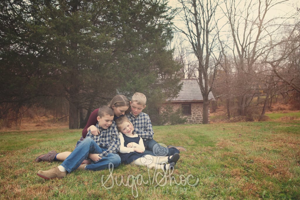 Outdoor family photography session ideas in bucks county
