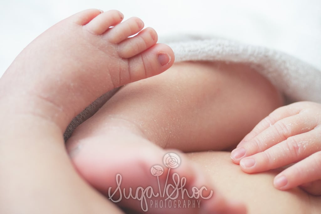 SugaShoc_Photography_Newborn_Photographer_Bucks County_Doylestown_PA_newborn_feet