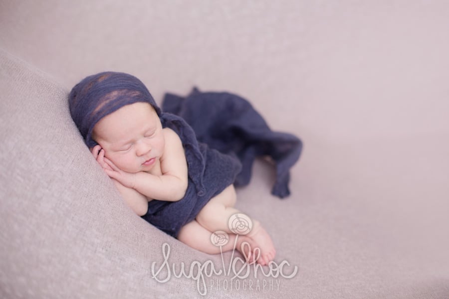 SugaShoc_Photography_Newborn_Photographer_Bucks_County_PA_Doylestown_newborn_on_side_with_dark_wrap