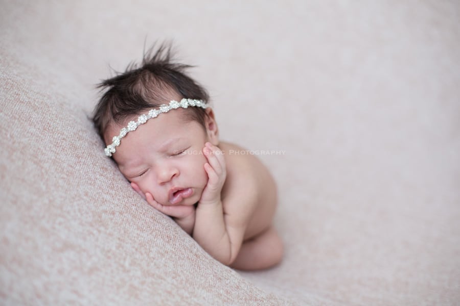 SugaShoc_Photography_Newborn_Photographer_Bucks_County_PA_Doylestown_PA_newborn_taco_pose