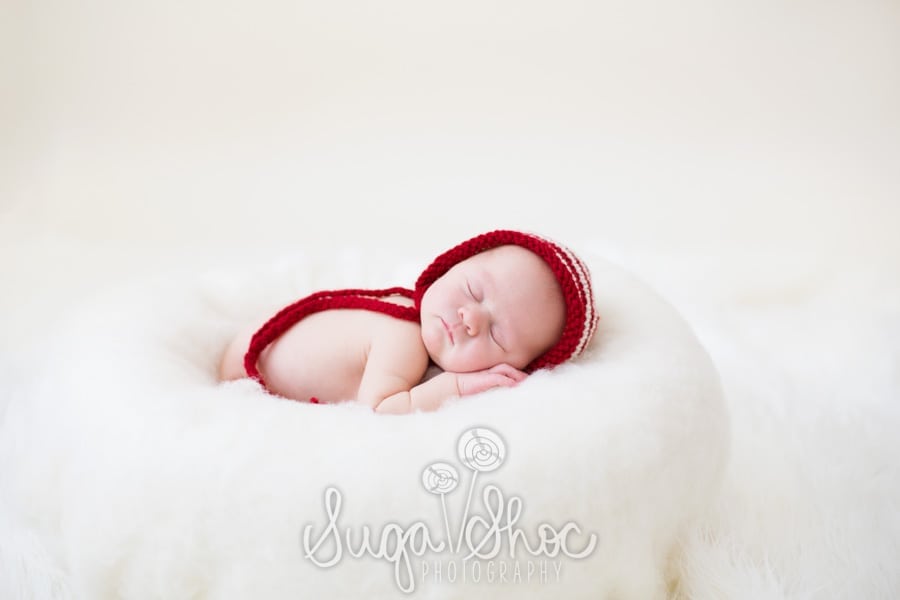 SugaShoc_Photography_Newborn_Photographer_Bucks_County_PA_Doylestown_newborn_on_cloud_with_knitted_hat