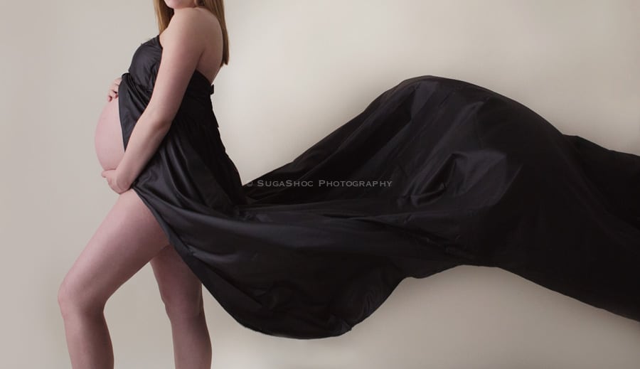 SugaShoc_Photography_Maternity_Photographer_Bucks_County_PA_Doylestown_PA_black_maternity_gown