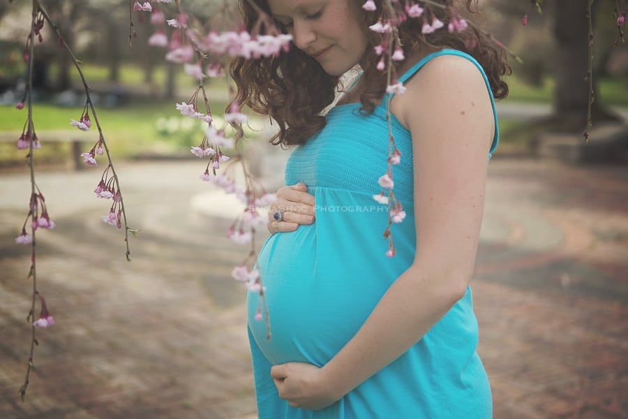 SugaShoc_Photography_Maternity_Photographer_Bucks_County_PA_Doylestown_PA_maternity_session_at_horticulture_center_fairmount_park_cherry_blossoms