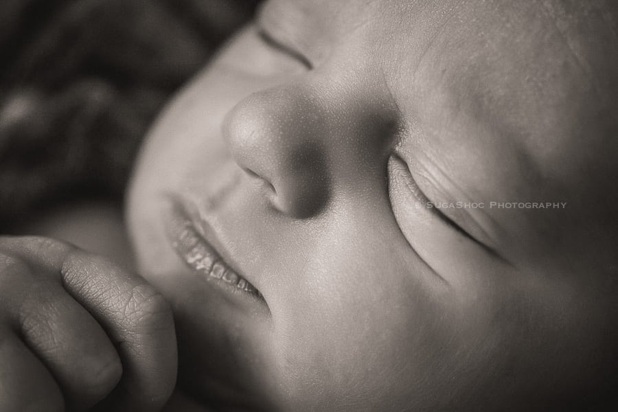 SugaShoc_Photography_Newborn_Photographer_Bucks_County_PA_Doylestown_PA_newborn_close_up_of_face_shot