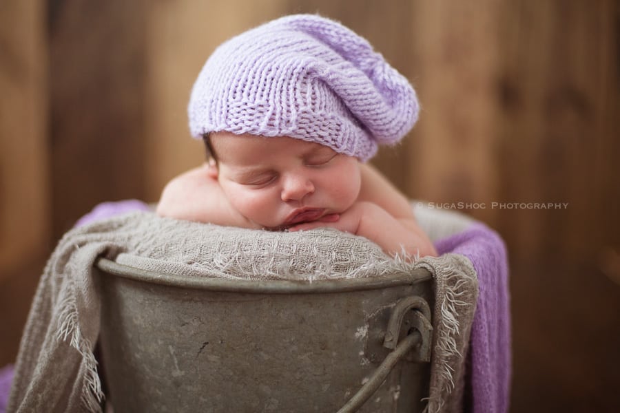 SugaShoc_Photography_Newborn_Photographer_Bucks_County_PA_Doylestown_PA_newborn_in_a_bucket_with_slouchie_hat