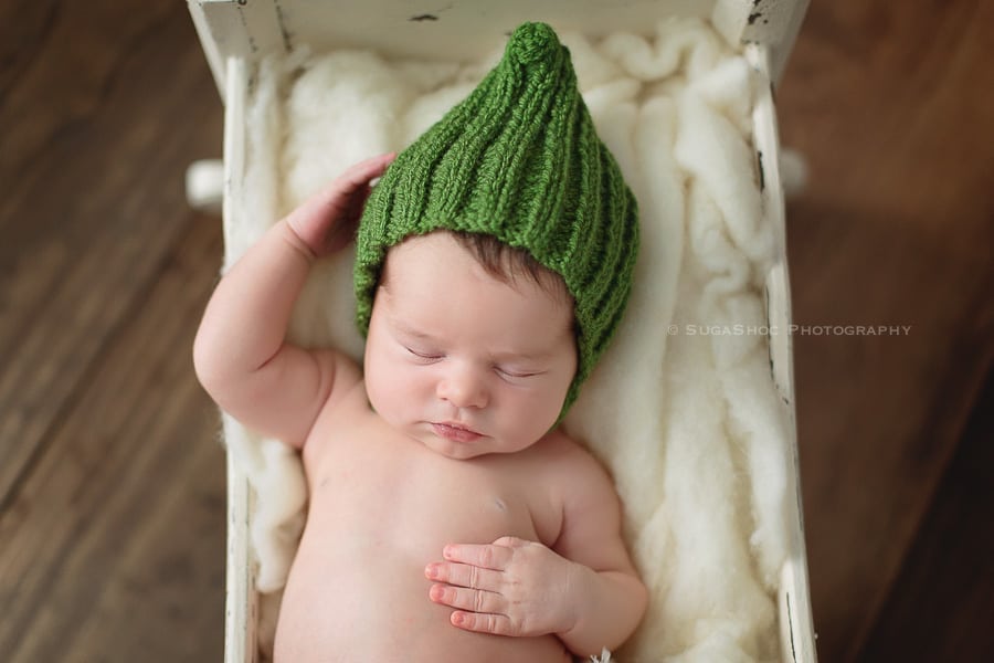 SugaShoc_Photography_Newborn_Photographer_Bucks_County_PA_Doylestown_PA_newborn_bed_newborn_posing_ideas