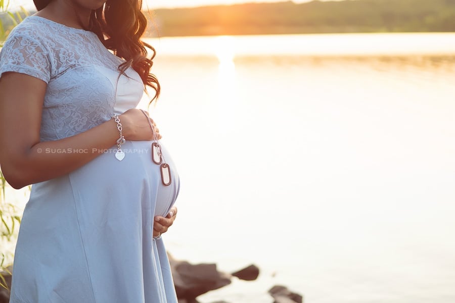 SugaShoc_Photography_Maternity_Photographer_Bucks_County_PA_Doylestown_PA_outdoor_maternity_session_maternity_posing_ideas_sunset