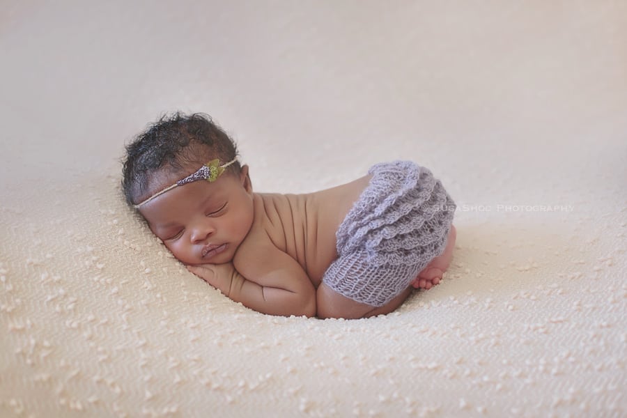 SugaShoc_Photography_Newborn_Photographer_Bucks_County_PA_Doylestown_PA_newborn_bum_up_pose_ideas_newborn_posing_ideas