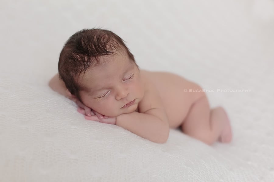 SugaShoc_Photography_Newborn_Photographer_Bucks_County_PA_Doylestown_PA_newborn_posing_ideas_newborn_criss_cross_pose_newborn_head_on_hands_pose