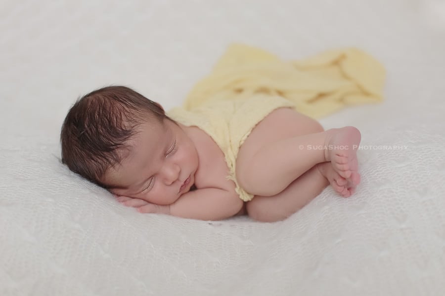 SugaShoc_Photography_Newborn_Photographer_Bucks_County_PA_Doylestown_PA_newborn_posing_ideas_newborn_side_lying_pose