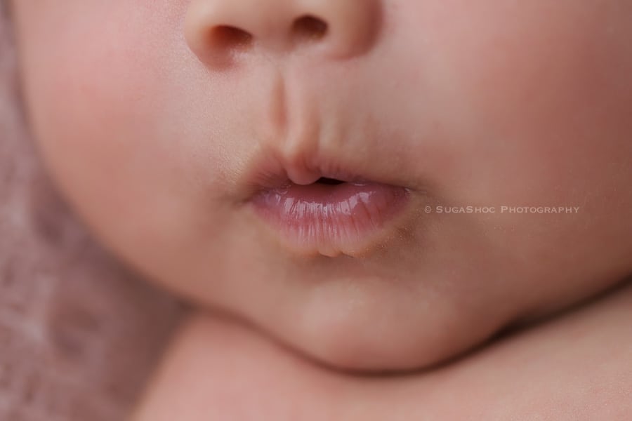 SugaShoc_Photography_Newborn_Photographer_Bucks_County_PA_Doylestown_PA_macro_shots_of_lips_newborn_posing_ideas