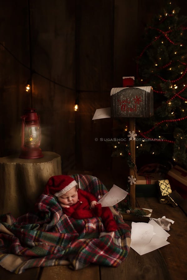 SugaShoc_Photography_Newborn_Photographer_Bucks_County_PA_Doylestown_PA_newborn_elf_on_the_shelf_opened_up_all_the_santa_mail