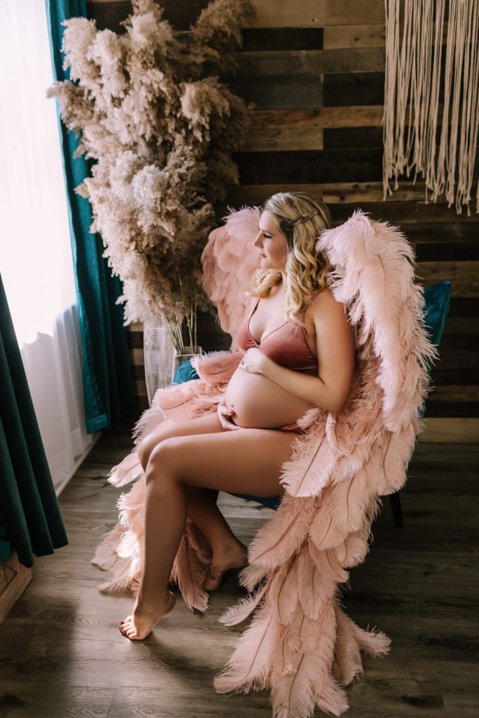 "victoria's secret" angel wings in maternity photos