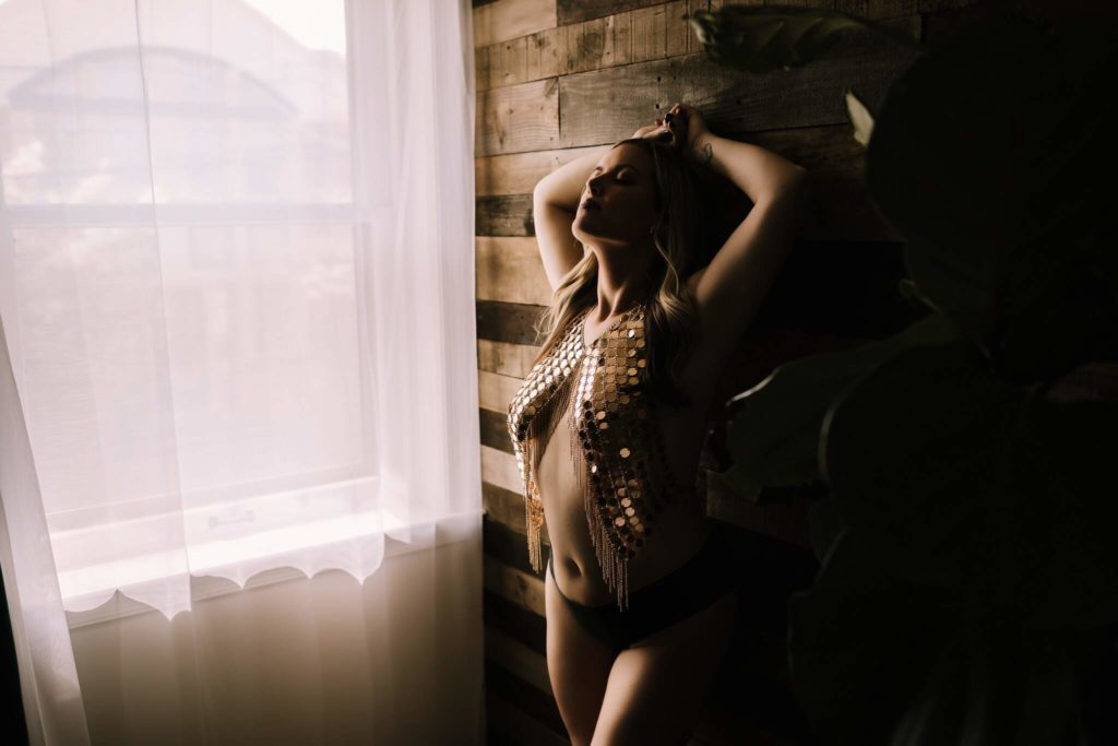 Beautiful, sexy, and confident boudoir session in Doylestown, PA using personal lingerie and items. On site hair and makeup. Full, partial, and implied nude.