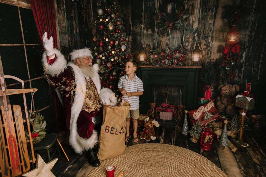 Magic Special Effect with Santa Holiday Sessions SugaShoc Photography