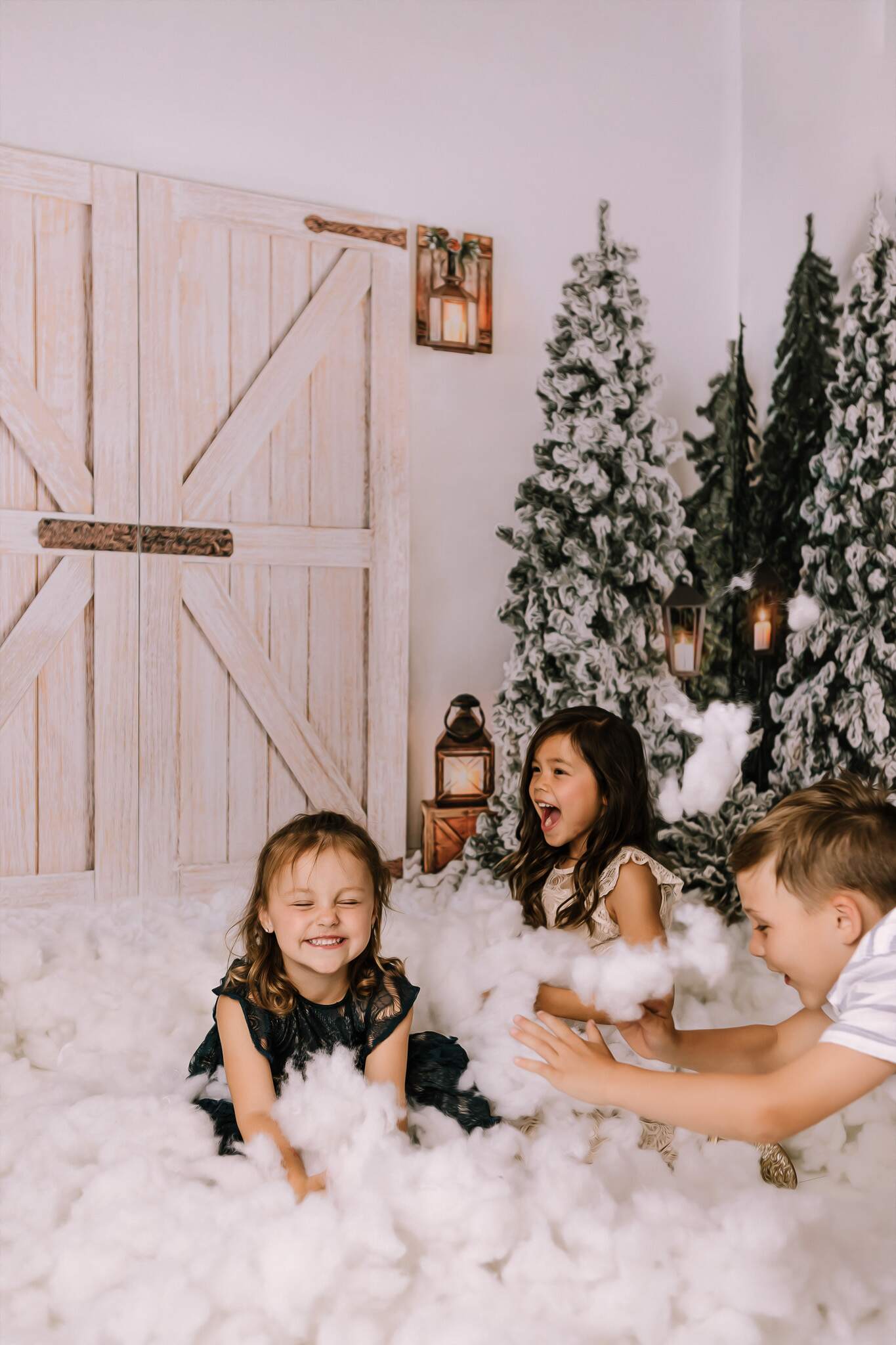 Winter Snow Holiday Sessions with SugaShoc Photography