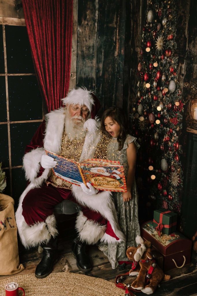 Reading with Santa Magic Special Effect with Santa Holiday Sessions SugaShoc Photography